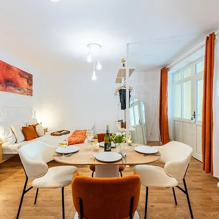 New Town Boutique With Free Parking Apartament *